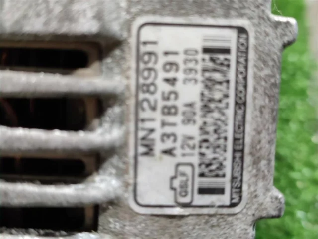 Генератор для Mitsubishi Lancer 8 Седан CK,CM 1995-2001 на фотографиях