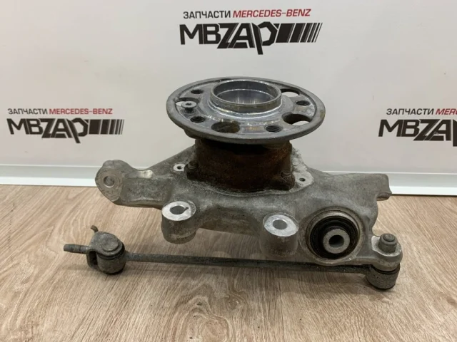 Кулак задний правый для Mercedes-Benz S class W222 2013-2017 на фотографиях