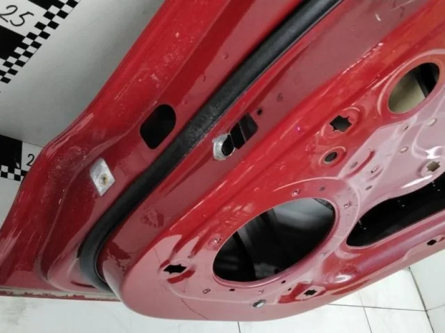 Дверь задняя правая для Porsche Macan 95B 2014-2023 на фотографиях