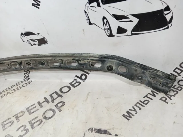 Кронштейн подушки двигателя для Toyota Land Cruiser 200 (JDM) 2007-2013 на фотографиях