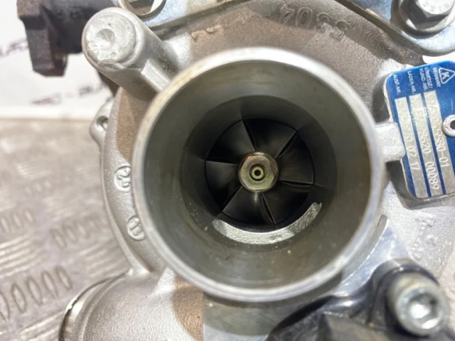 Турбина для Citroen C4 Хэтчбек 2010-2016 на фотографиях