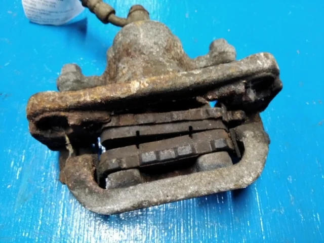 Суппорт задний правый для Nissan Teana L33 2014-2020 на фотографиях