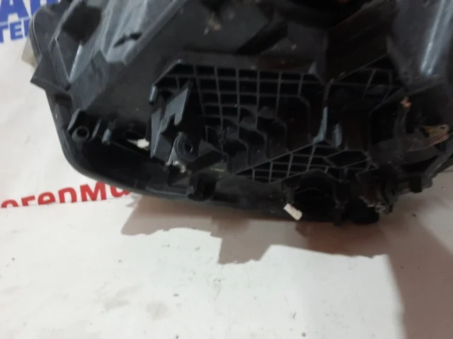 Фара правая для BMW 1er Ф20 2011-2015 на фотографиях