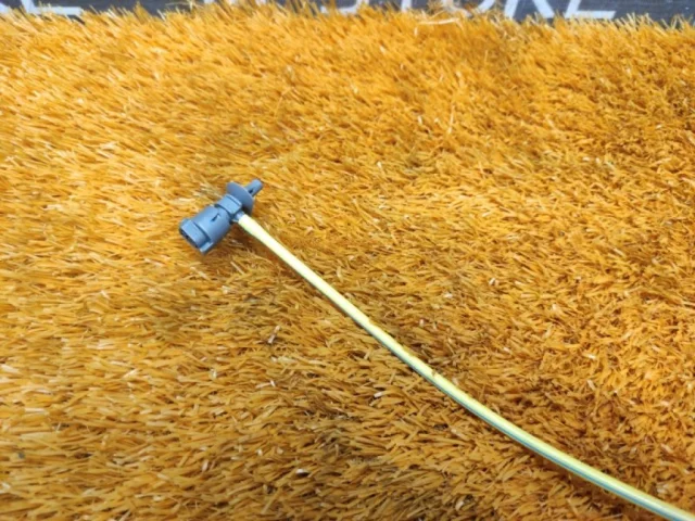 Замок задней левой двери для Mercedes-Benz S class W220 1998-2005 на фотографиях