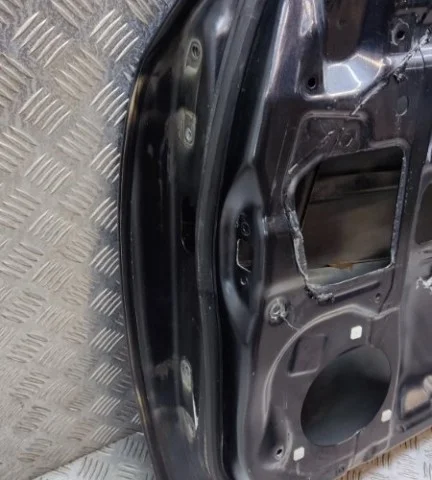 Двери для Subaru Forester SH 2008-2012 на фотографиях