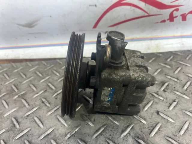 Насос ГУР для Nissan Almera N16 Хэтчбек 5dr 2000-2006 на фотографиях