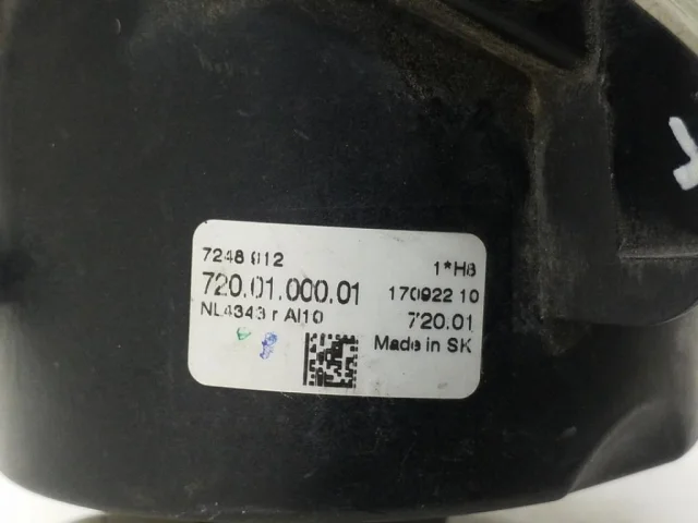 Фары для BMW 1er Ф21 2012-2014 на фотографиях