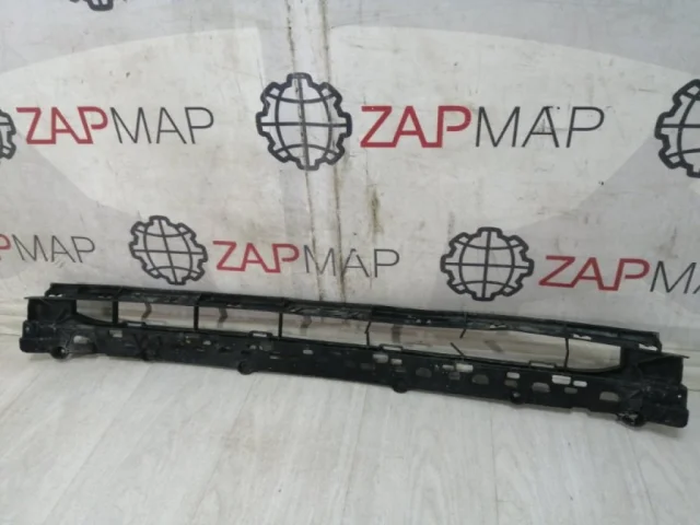 Решетка переднего бампера для Audi Q8 4M 2018-2023 на фотографиях