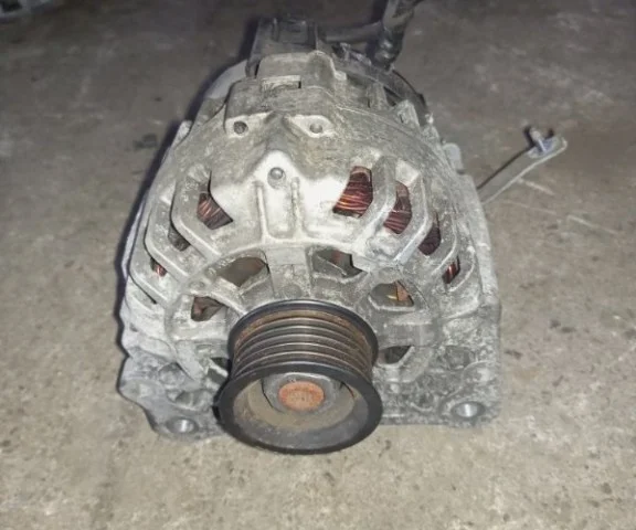 Генератор для Skoda Fabia 5J Estate 2007-2015 на фотографиях