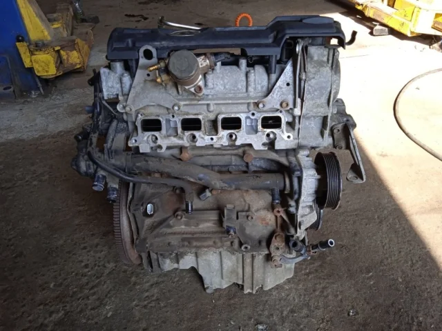 Двигатель для Skoda Rapid I NH3 2012-2017 на фотографиях