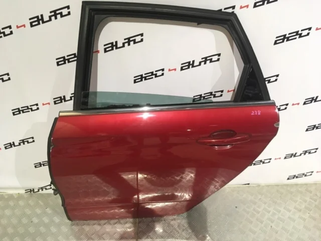 Дверь задняя левая для Citroen C4 Хэтчбек 2010-2016 на фотографиях