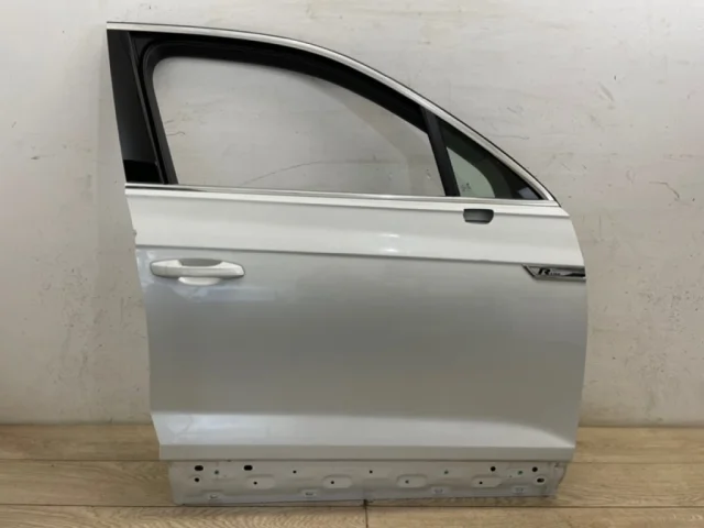 Дверь передняя правая для Volkswagen Touareg III (CR) 2018+ на фотографиях