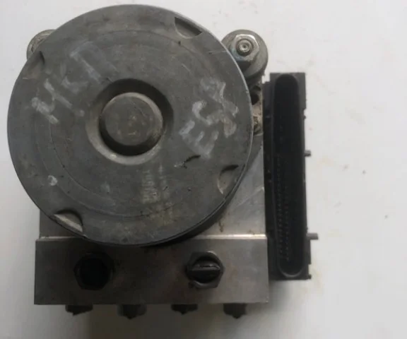 Блок ABS для Citroen C4 Хэтчбек 3dr 2004-2011 на фотографиях
