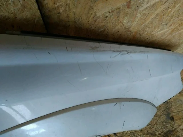 Крылья для Subaru Legacy BL/B13 2003-2009 на фотографиях