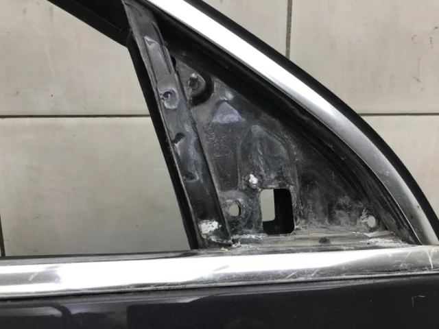 Дверь передняя правая для Volkswagen Passat Variant (B6, Typ 3C) 2004-2010 на фотографиях