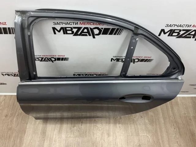 Двери для Mercedes-Benz C class C205 2014-2020 на фотографиях