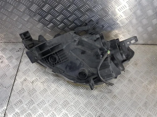 Фара правая для Peugeot Partner Фургон 2008-2015 на фотографиях