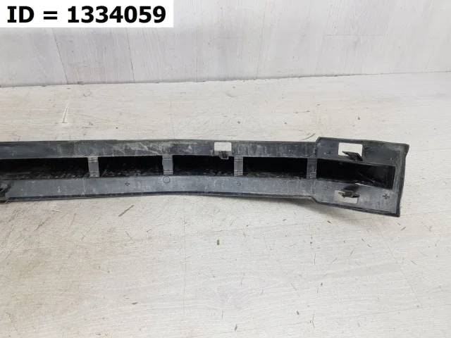 Абсорбер переднего бампера для Toyota Land Cruiser J300 2021+ на фотографиях