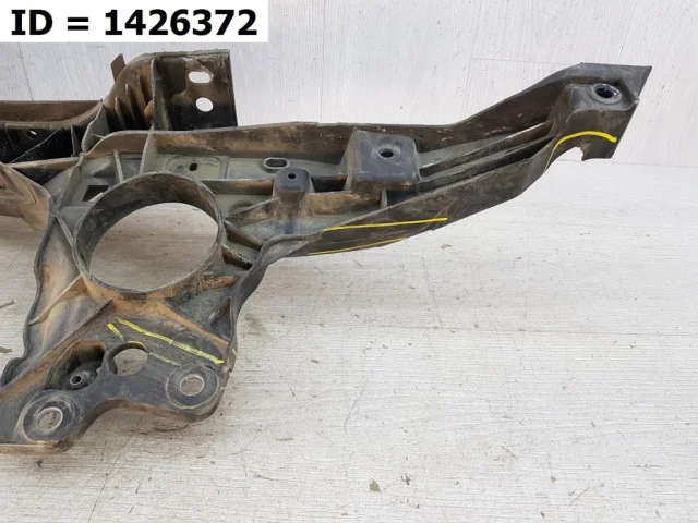 Панель радиатора (телевизор) для Porsche Cayenne 958 Rest 2014-2018 на фотографиях