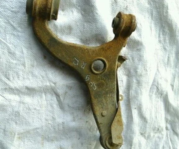 Рычаг задний правый верхний для Subaru Forester SH 2008-2012 на фотографиях