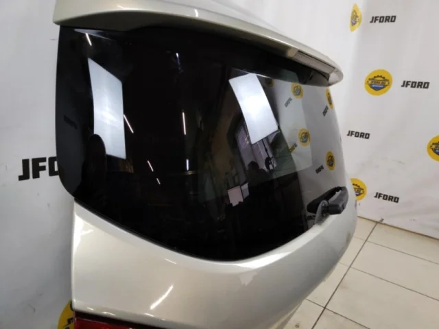 Дверь багажника для Ford Kuga CBV 2008-2013 на фотографиях