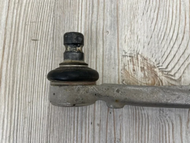 Рычаг передний правый верхний для Audi A6 C7 2010-2018 на фотографиях