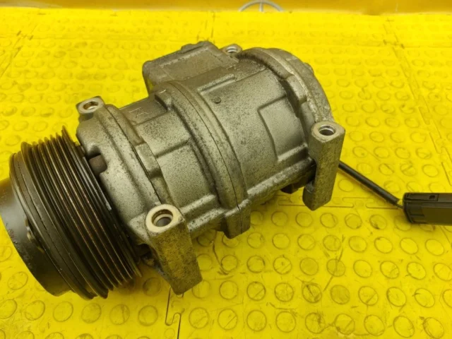 Компрессор кондиционера для BMW 7er Е38 1994-2001 на фотографиях