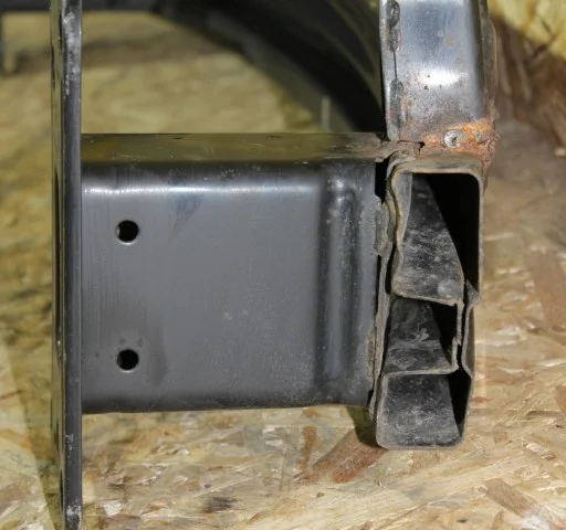 Усилитель бампера передний верхний для Kia Cerato YD 2016-2020 rest. на фотографиях