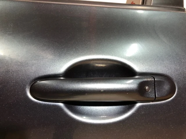 Дверь передняя левая для Nissan Juke YF15 JDM 2010-2014 на фотографиях