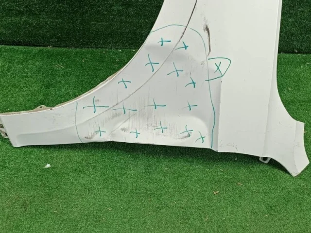 Крылья для Volkswagen Passat (B8.5) Variant, R-line, GTE 2019+ на фотографиях