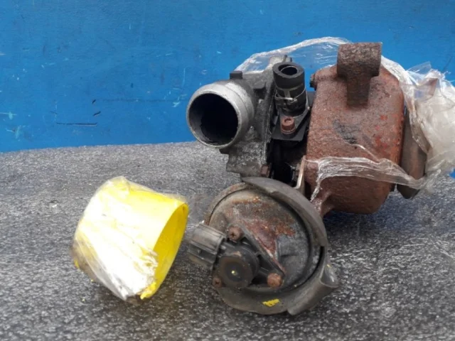 Турбина для Ford Galaxy CD340 2006-2015 на фотографиях