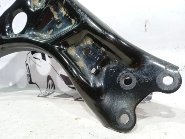 Рычаг передний правый нижний для Volkswagen Polo V (6C) Седан 2015-2020 на фотографиях