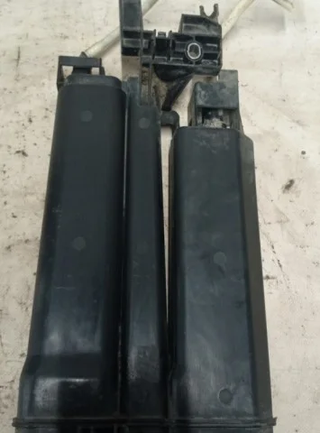 Адсорбер паров бензина для Skoda Octavia A7 rest на фотографиях