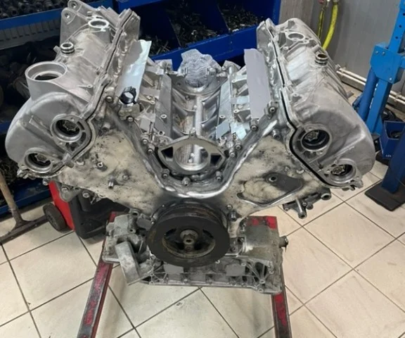 Двигатель без навесного для Porsche Macan 95B 2014-2023 на фотографиях