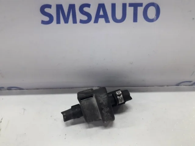 Электромагнитный клапан АКПП для Volkswagen Golf V (1K1) 2003-2008 на фотографиях