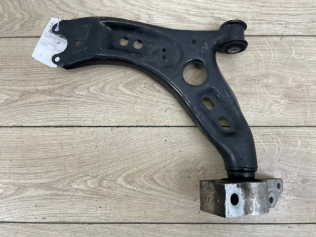 Рычаг передний левый нижний для Volkswagen Tiguan I NF 2006-2017 на фотографиях