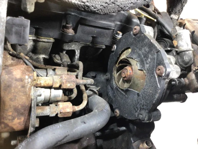 Двигатель для Ford Transit 2000-2006 Автобус на фотографиях