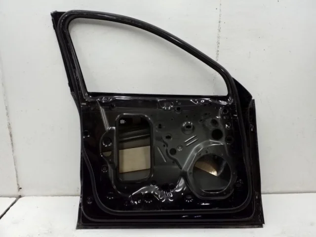 Двери для Porsche Macan 95B 2014-2023 на фотографиях