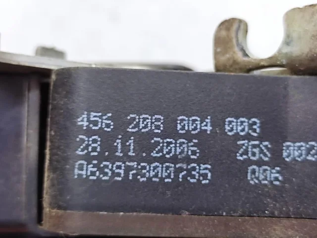 Замок двери задней правой для Mercedes-Benz Vito W639 Vito Микроавтобус 2003-2013 на фотографиях