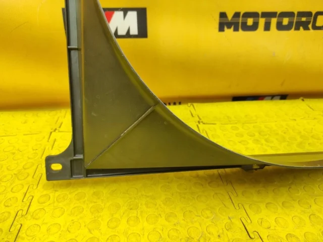 Решетка радиатора для BMW 5er Е34 1987-1996 на фотографиях