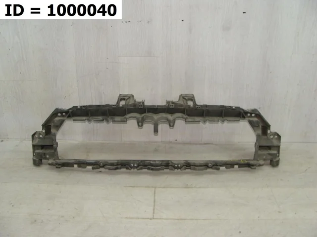 Кронштейн радиатора верхний для Audi A4 B9 Allroad Quattro 2016+ на фотографиях