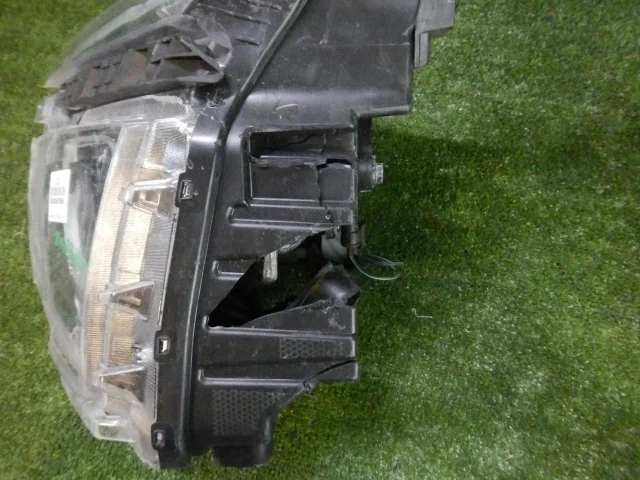 Фара левая для Hyundai Creta 2 SU2 2021+ на фотографиях