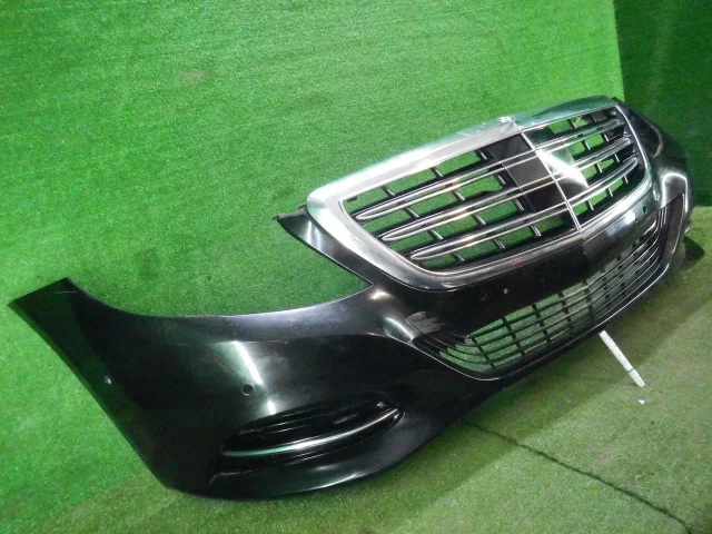 Бампер передний для Mercedes-Benz S class W222 2013-2017 на фотографиях