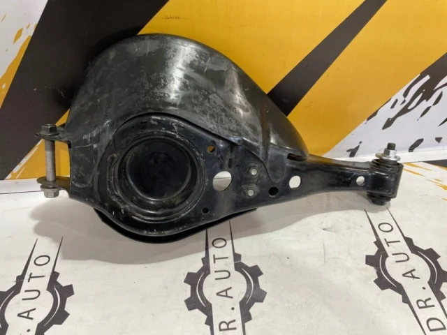 Рычаг продольный задний левый для Lexus RX GGL10,15,16W, GYL10,15,16W (JDM) 2009-2014 на фотографиях