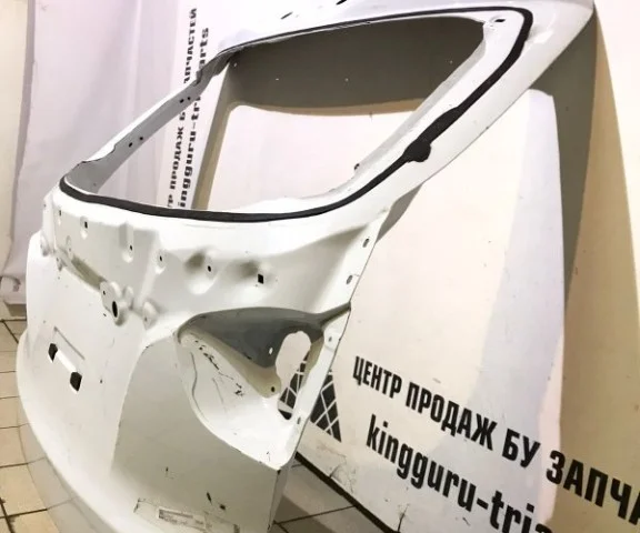 Крышка багажника для Hyundai Tucson LM 2009-2015 на фотографиях