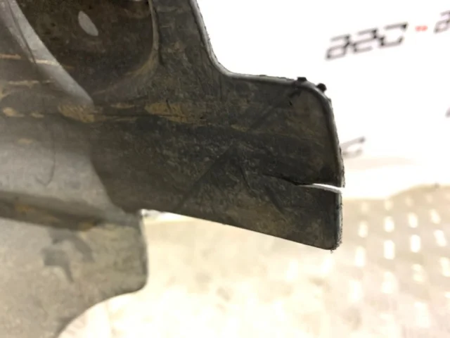 Крылья для Peugeot 308 SW T7 2007-2014 на фотографиях