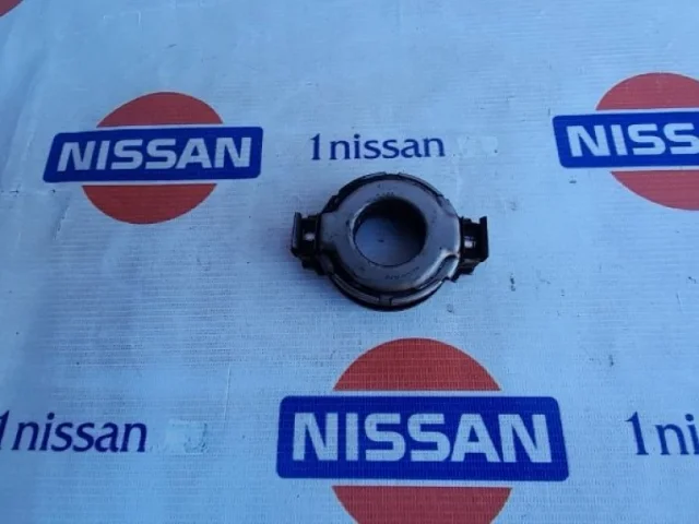 Выжимной подшипник сцепления для Nissan Almera N16 Хэтчбек 5dr 2000-2006 на фотографиях