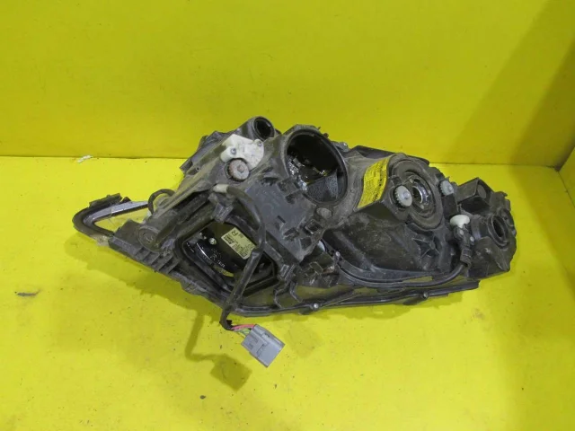 Фара правая для Lexus RX GGL10,15,16W, GYL10,15,16W (JDM) 2009-2014 на фотографиях