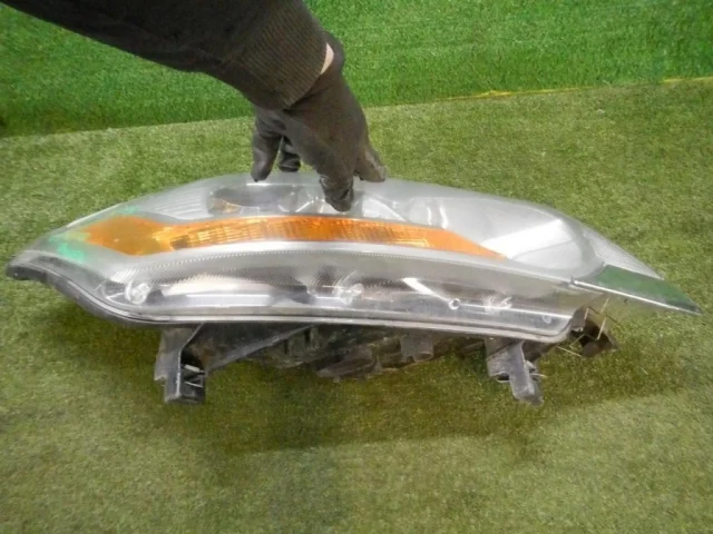 Фара левая для Ford Kuga CBV 2008-2013 на фотографиях