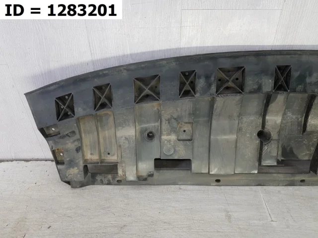 Спойлер переднего бампера для Nissan X-Trail T32 RU 2015-2022 на фотографиях